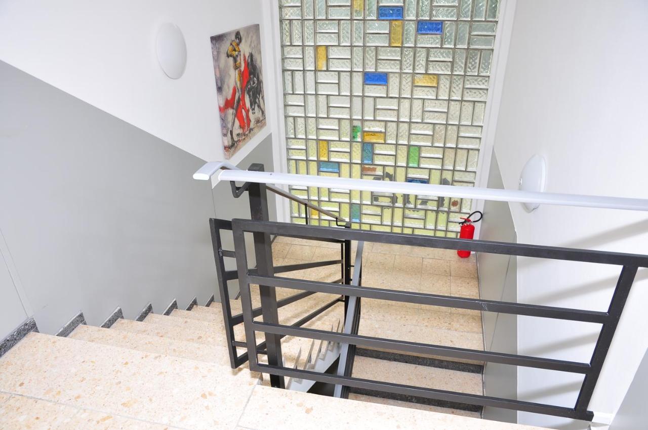 Weisenau Plaza Hostel Mainz Ngoại thất bức ảnh