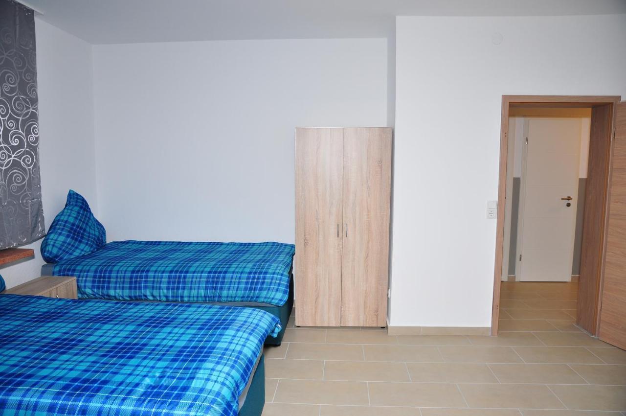 Weisenau Plaza Hostel Mainz Ngoại thất bức ảnh