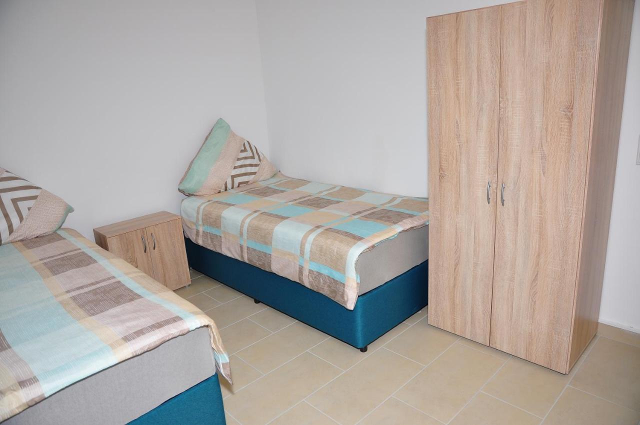 Weisenau Plaza Hostel Mainz Ngoại thất bức ảnh